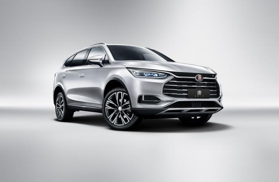  BYD Tang 2018 года  (фото 14 из 22)